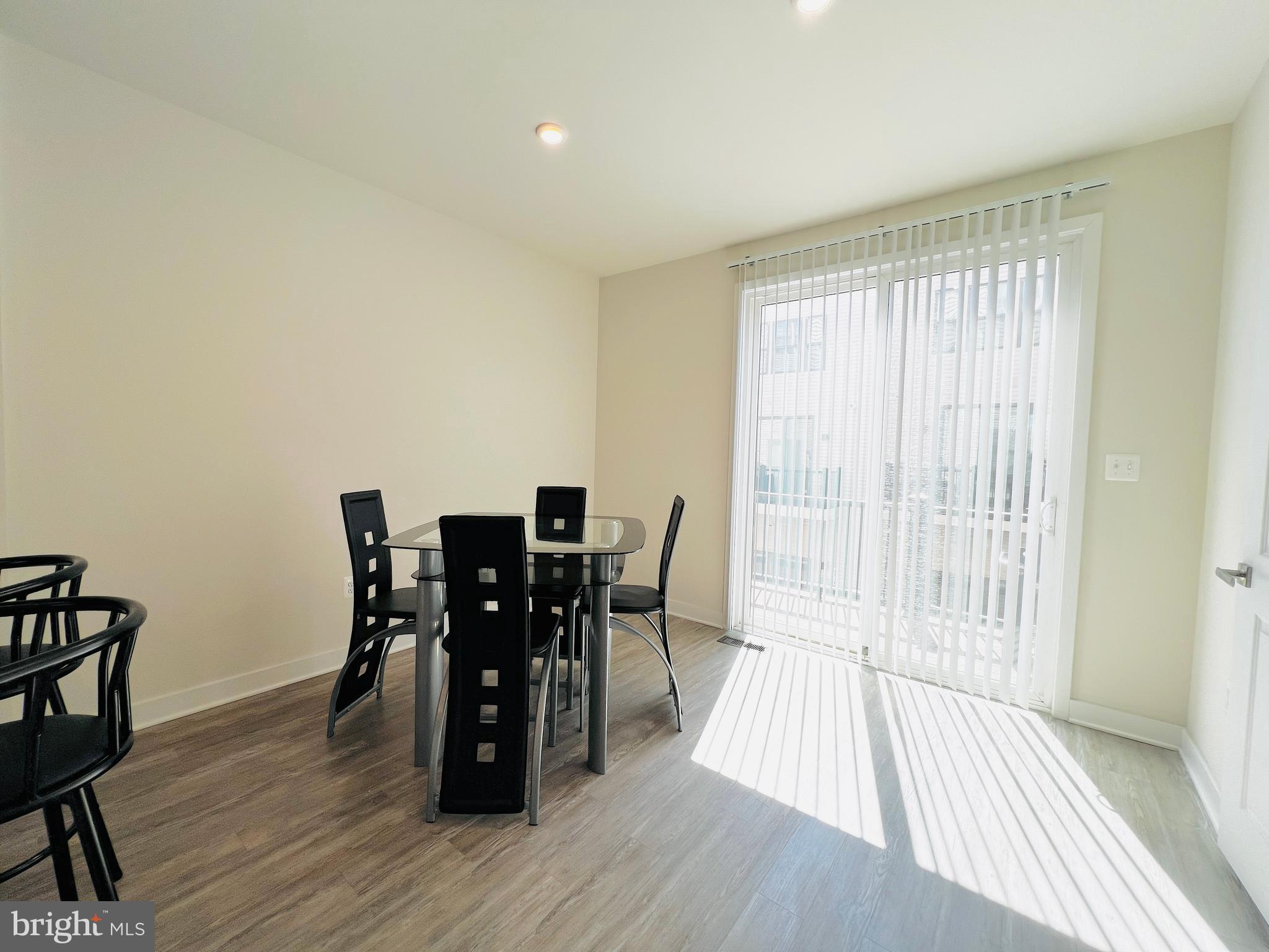4637 Towne Park Road Suitland, MD 20746 - Photo 19 of 49
