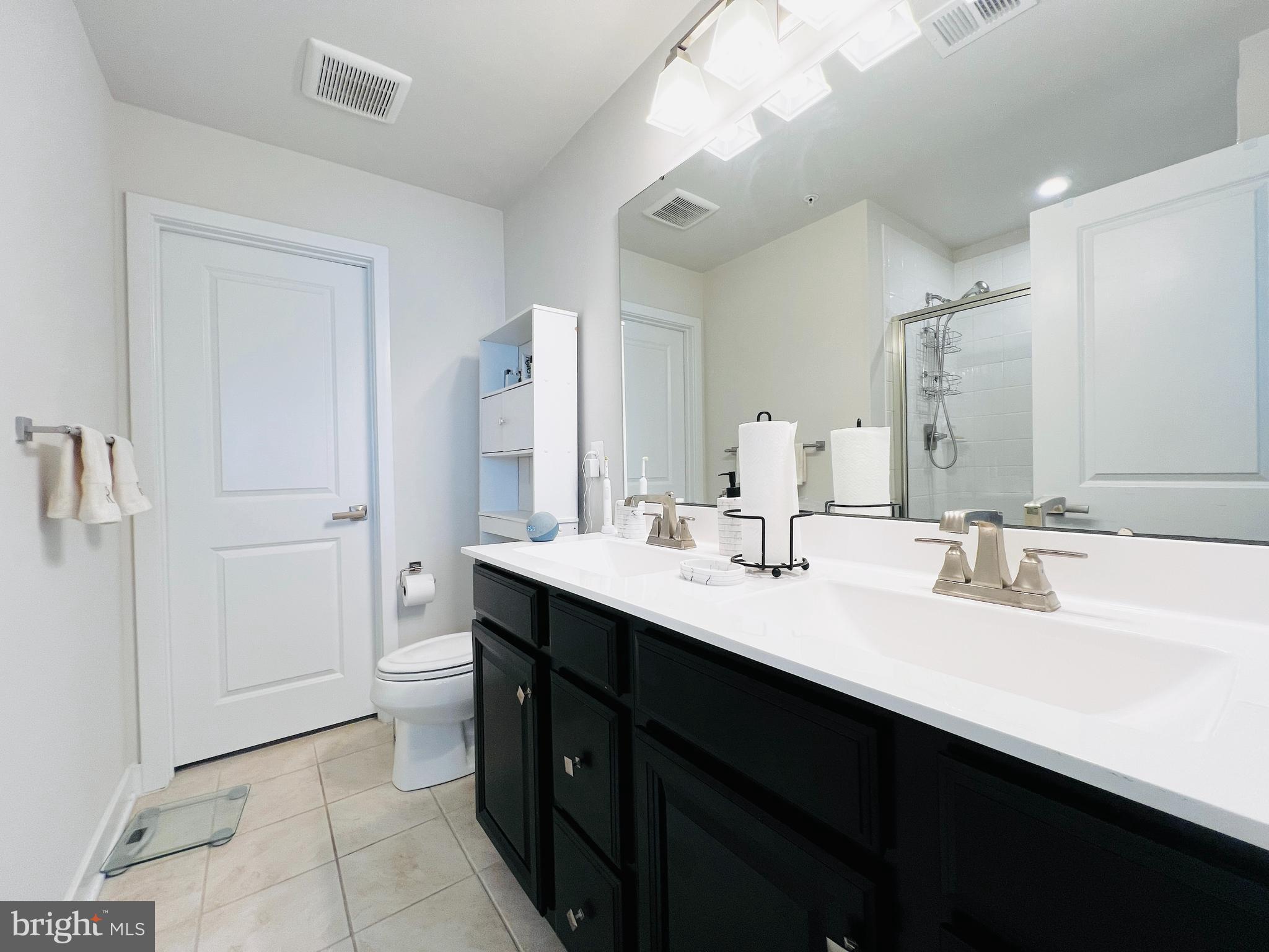 4637 Towne Park Road Suitland, MD 20746 - Photo 27 of 49