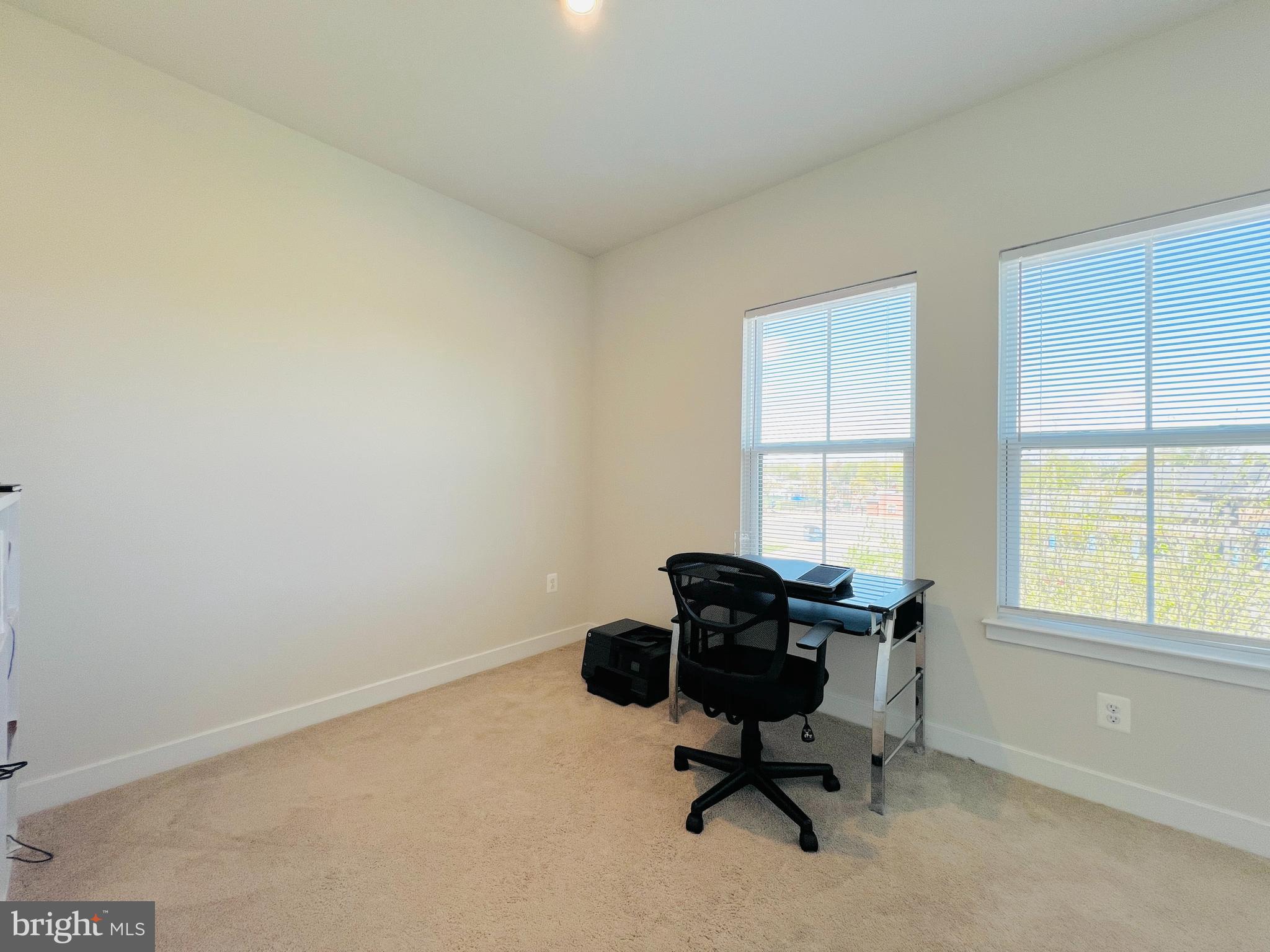 4637 Towne Park Road Suitland, MD 20746 - Photo 30 of 49