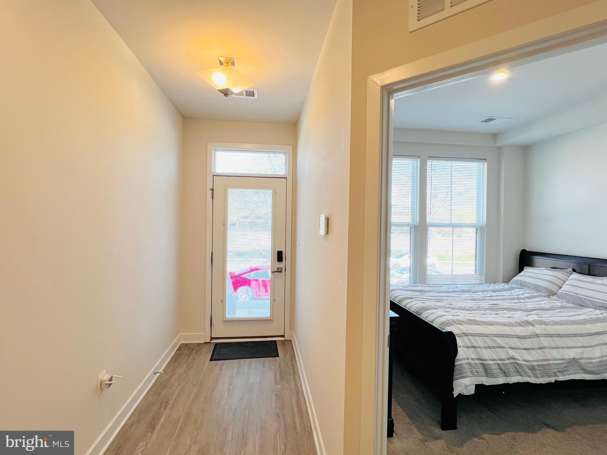 4637 Towne Park Road Suitland, MD 20746 - Photo 3 of 49