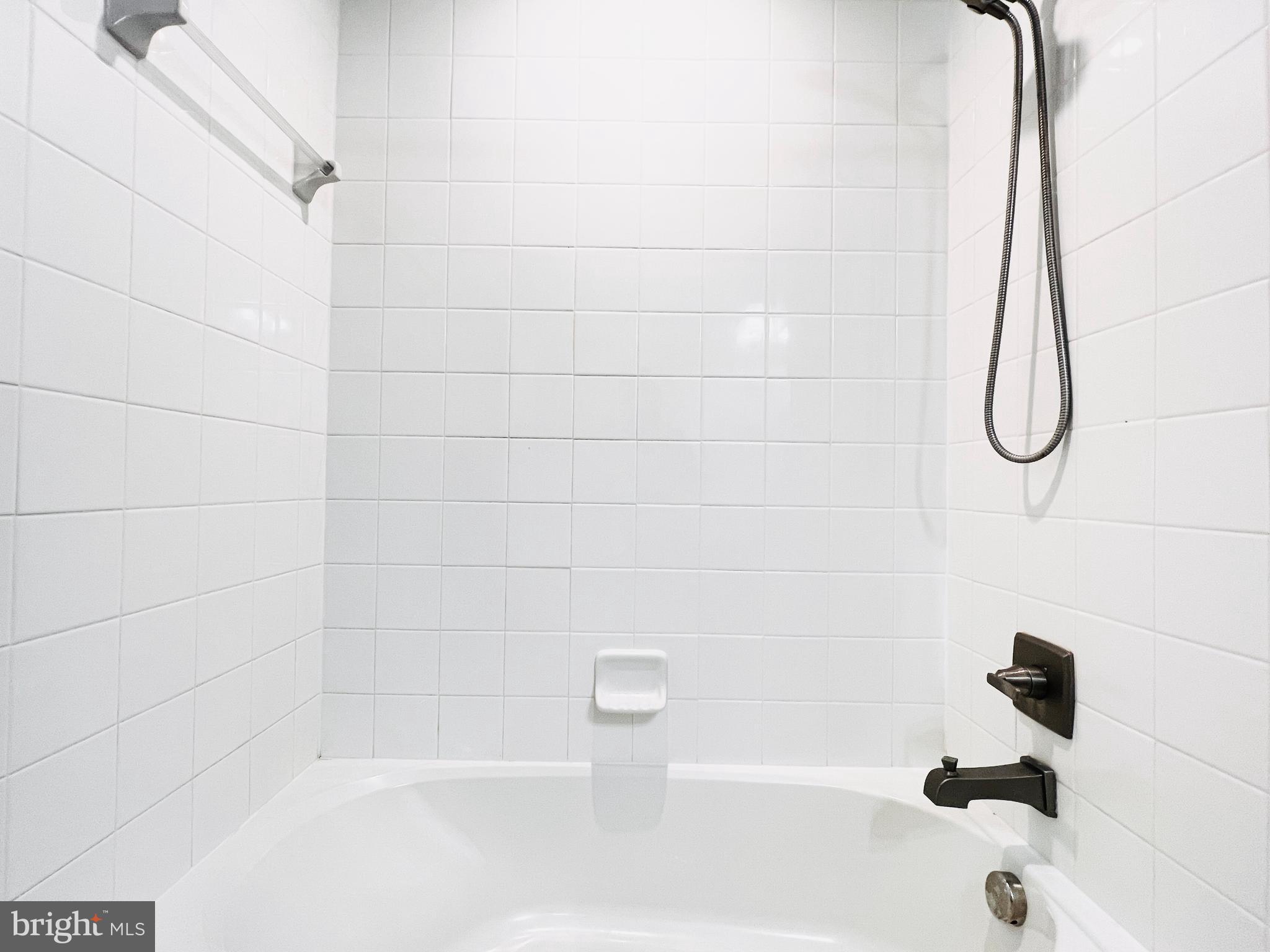 4637 Towne Park Road Suitland, MD 20746 - Photo 37 of 49