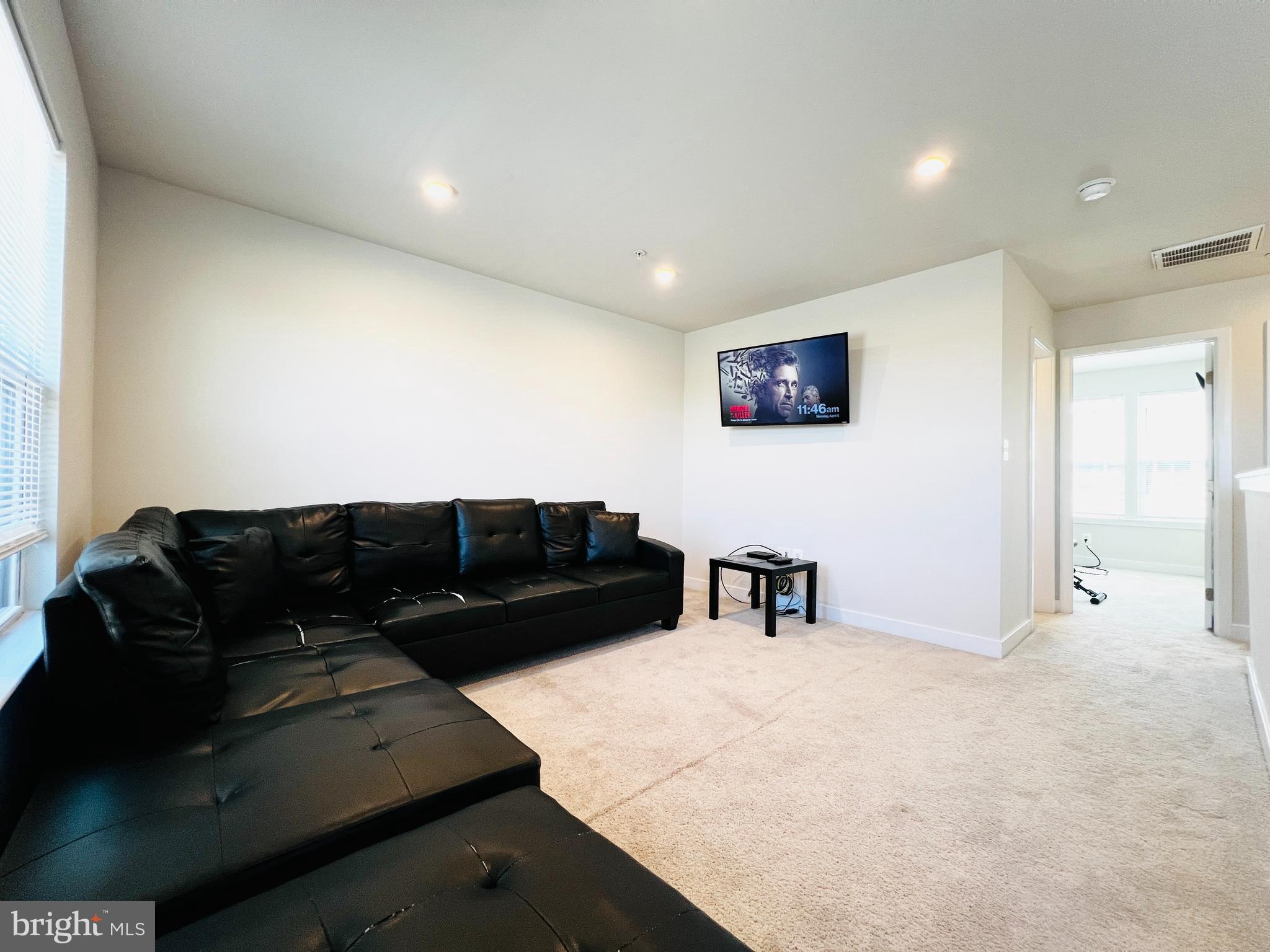 4637 Towne Park Road Suitland, MD 20746 - Photo 43 of 49