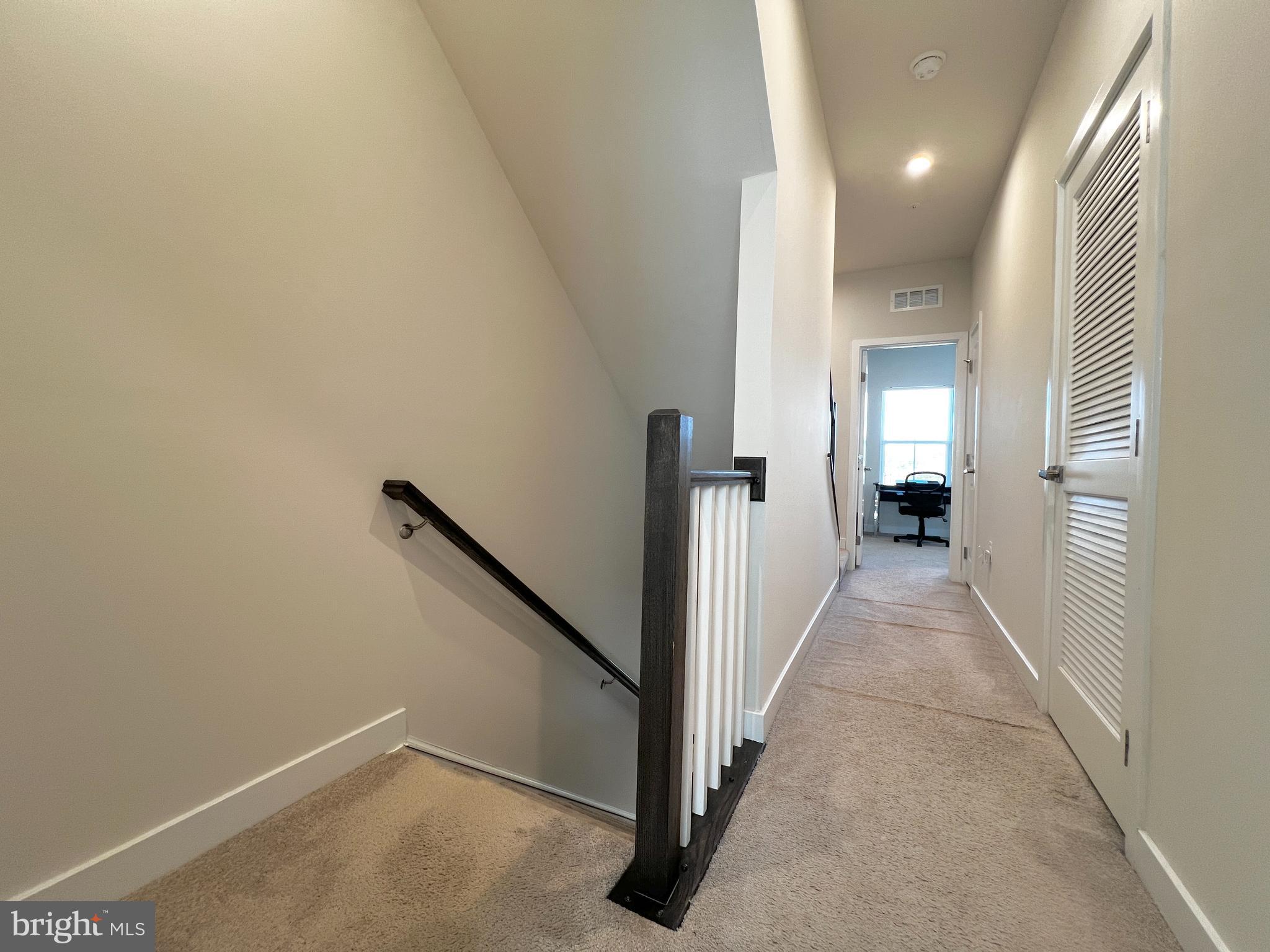 4637 Towne Park Road Suitland, MD 20746 - Photo 7 of 49