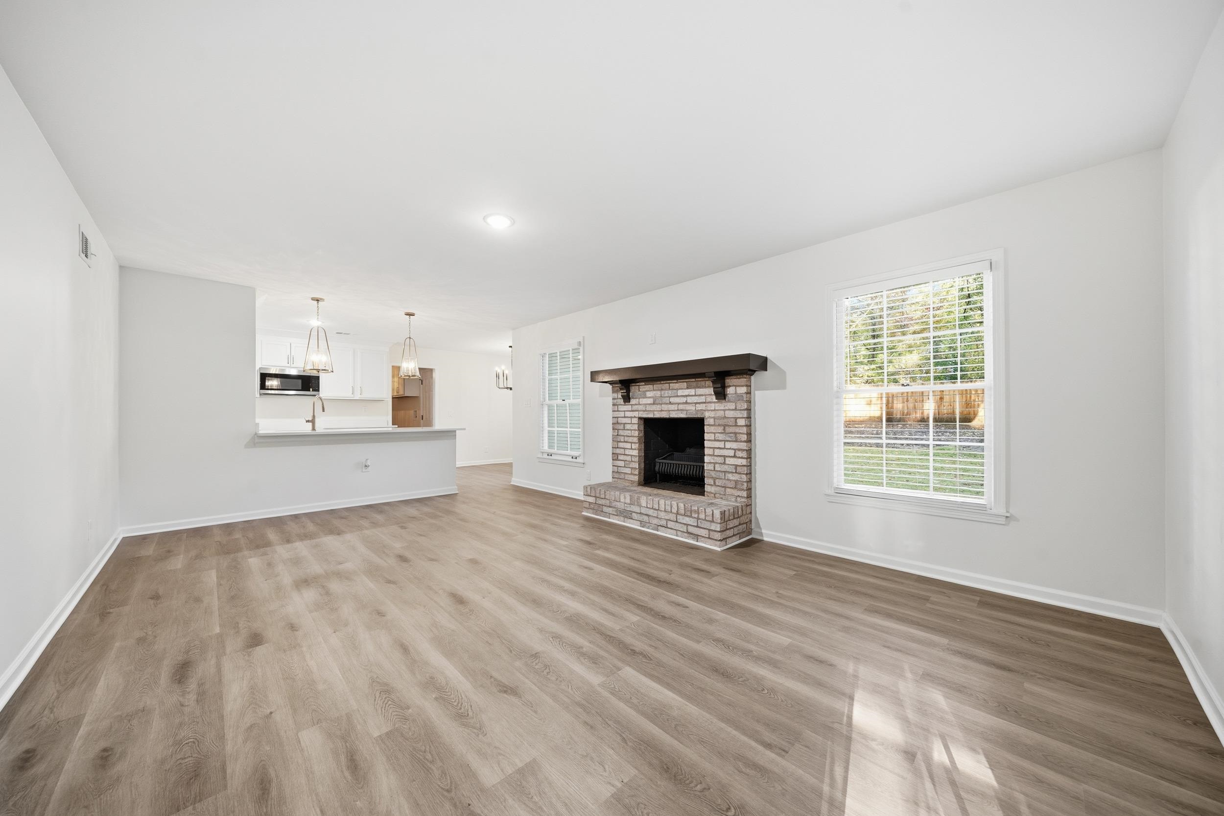 6246 Quince Road Memphis, TN 38119 - Photo 9 of 27 Gallery Image 9