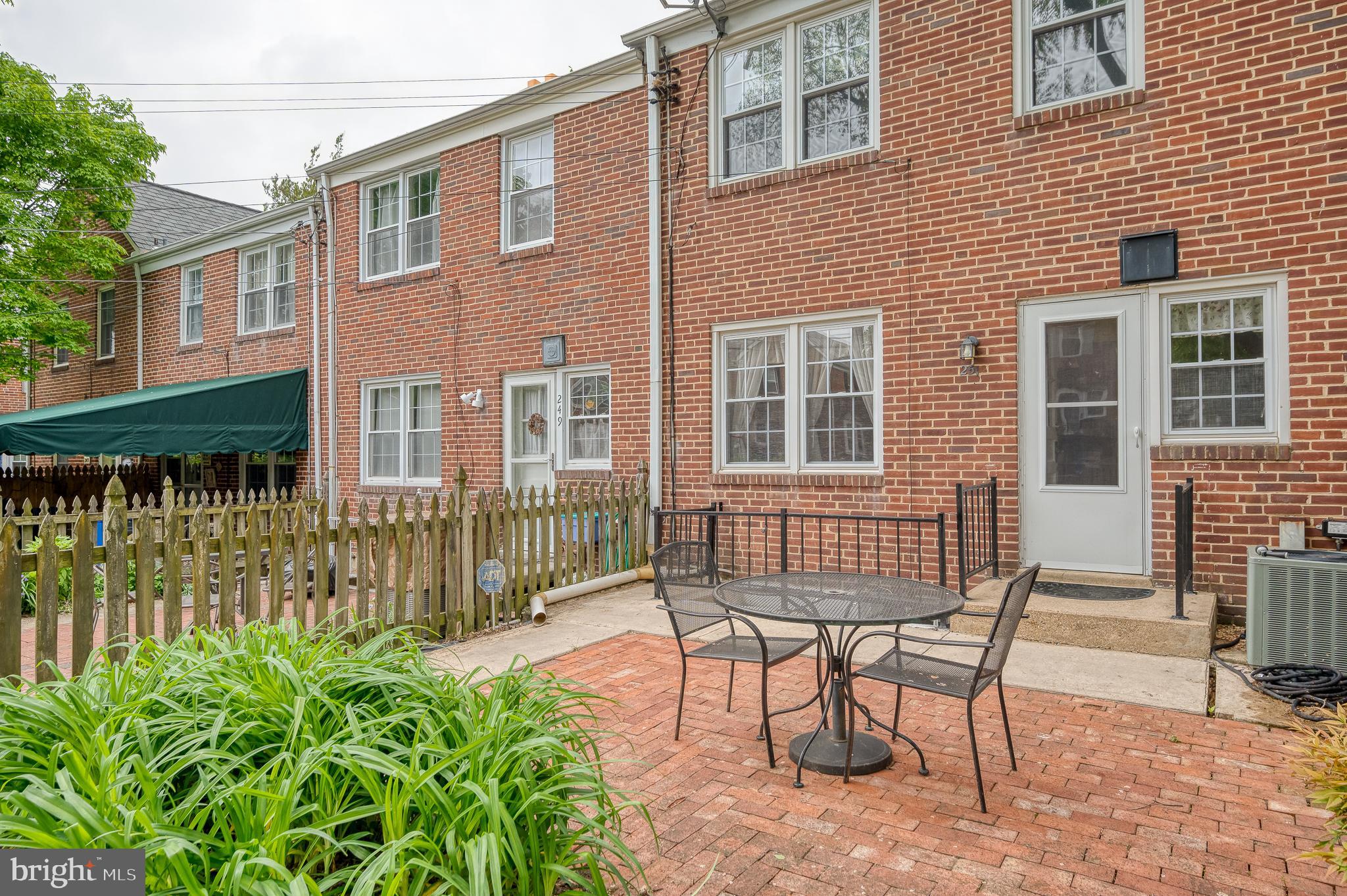 251 Stanmore Road Baltimore, MD 21212 - Photo 34 of 36 ACCESS FROM KITCHEN TO YARD