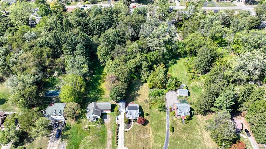 9765 Grosick Road Pittsburgh, PA 15237 - Photo 28 of 33 an aerial view of residential house with outdoor space and trees all around
