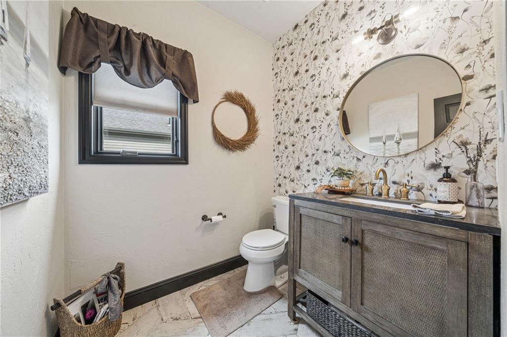 8320 Delaware Avenue Irwin, PA 15642 - Photo 26 of 49