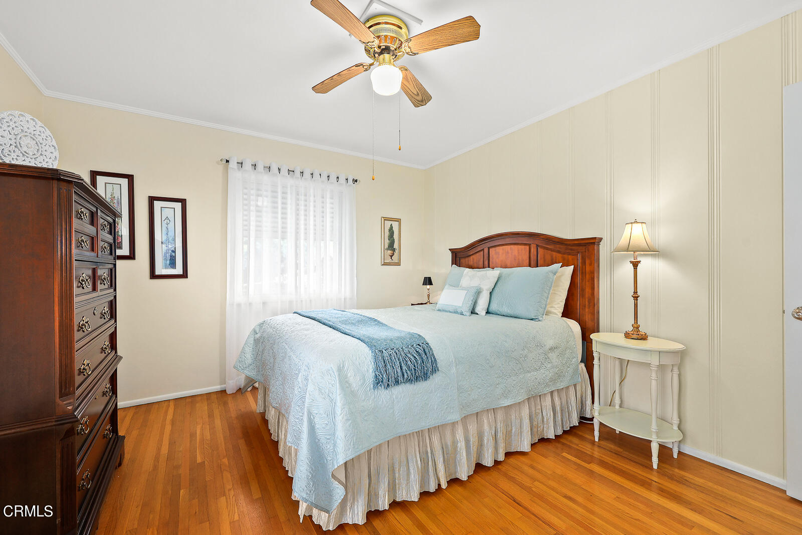 100 Sequoia Drive Pasadena, CA 91105 - Photo 22 of 51 a bedroom with a bed and wooden floor