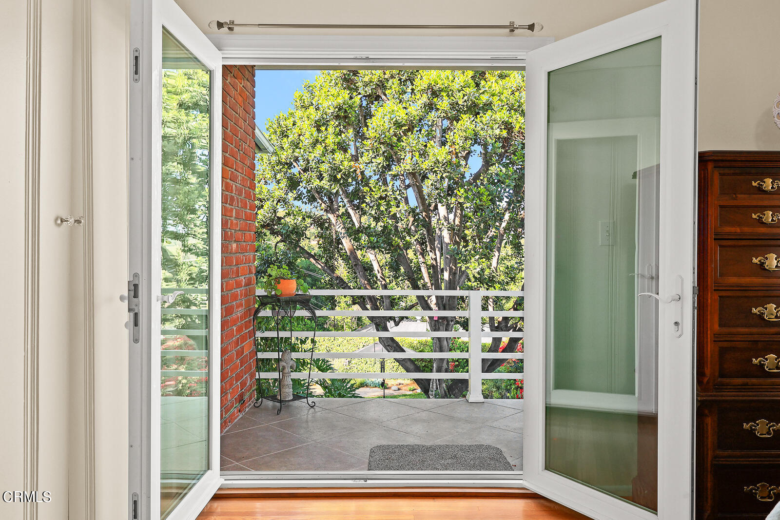 100 Sequoia Drive Pasadena, CA 91105 - Photo 23 of 51 a view of a window