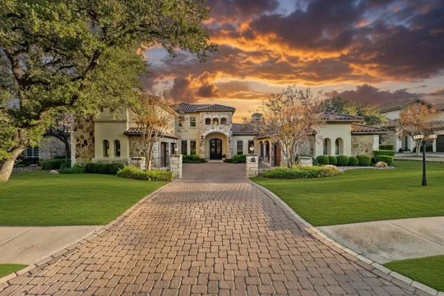 $2,250,000 | 504 Black Wolf Run, Lakeway, TX 78738