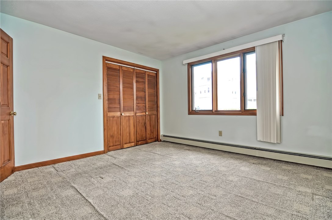 329 New Boston Road Fall River, MA 02720 - Photo 11 of 28 Gallery Image 11