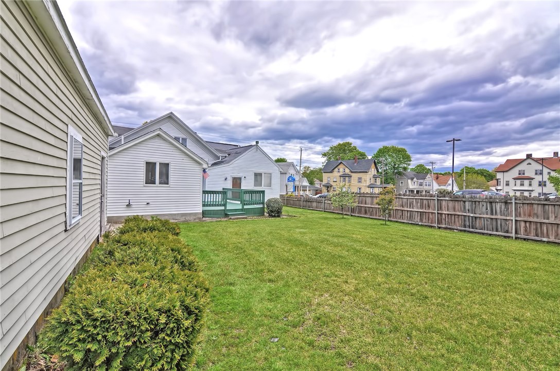 329 New Boston Road Fall River, MA 02720 - Photo 28 of 28 Gallery Image 28