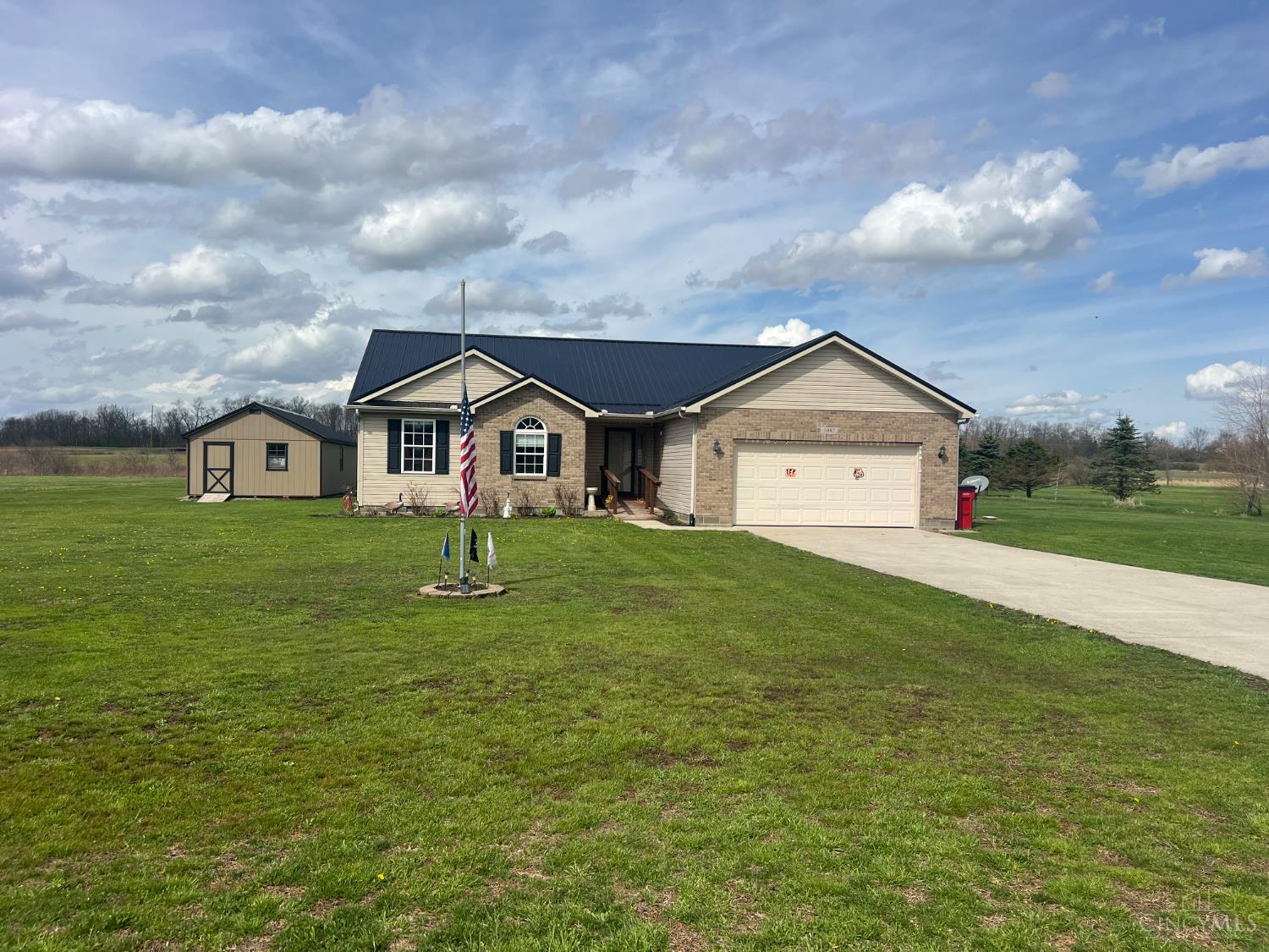 5087 Panhandle Road New Vienna, OH 45159 - Photo 1 of 12