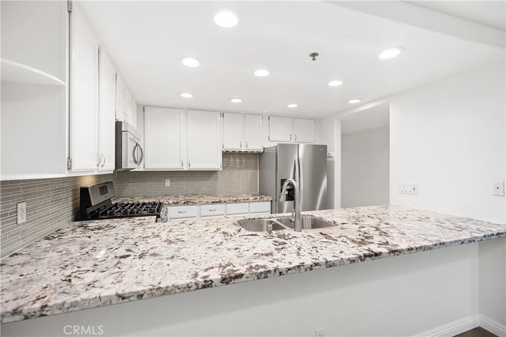 206 Avenida Montalvo, Unit 8 San Clemente, CA 92672 - Photo 13 of 67