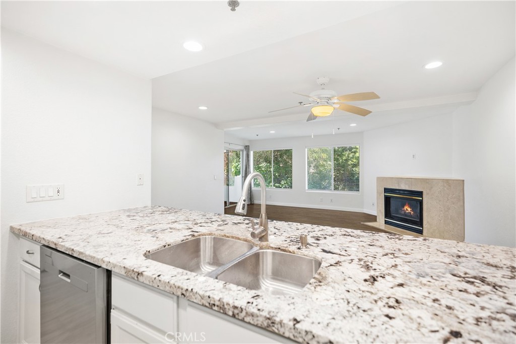 206 Avenida Montalvo, Unit 8 San Clemente, CA 92672 - Photo 14 of 67