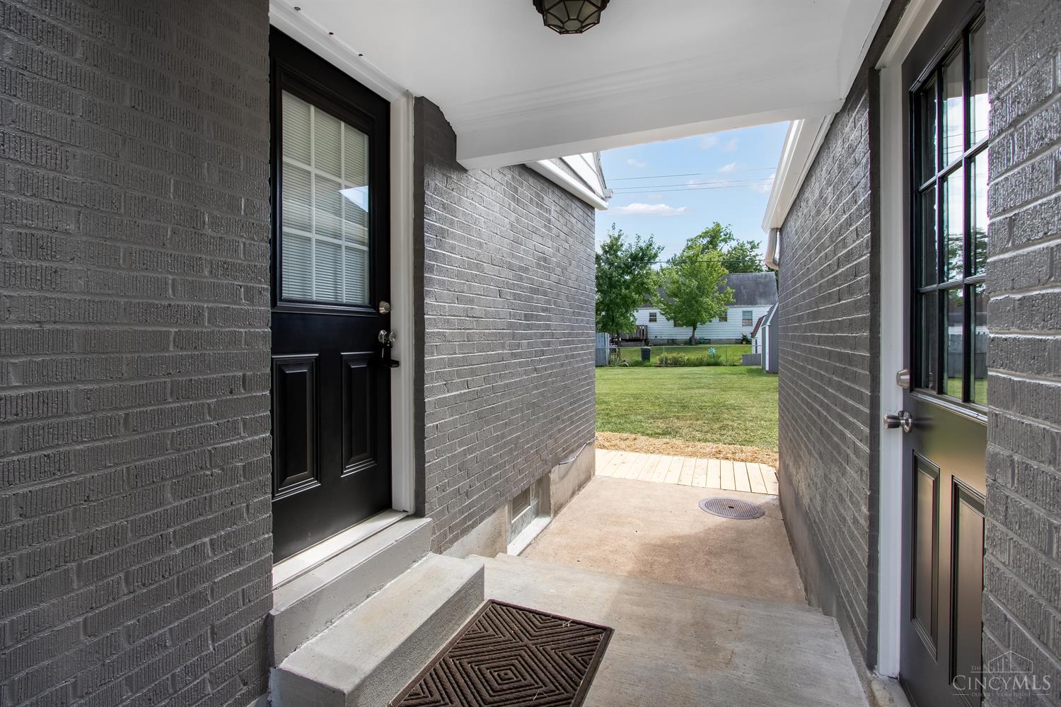 541 Columbia Road Hamilton, OH 45013 - Photo 9 of 41 Gallery Image 9