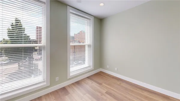$1,800 | 112 North Merchant Street, Unit 201, Decatur, IL 62523