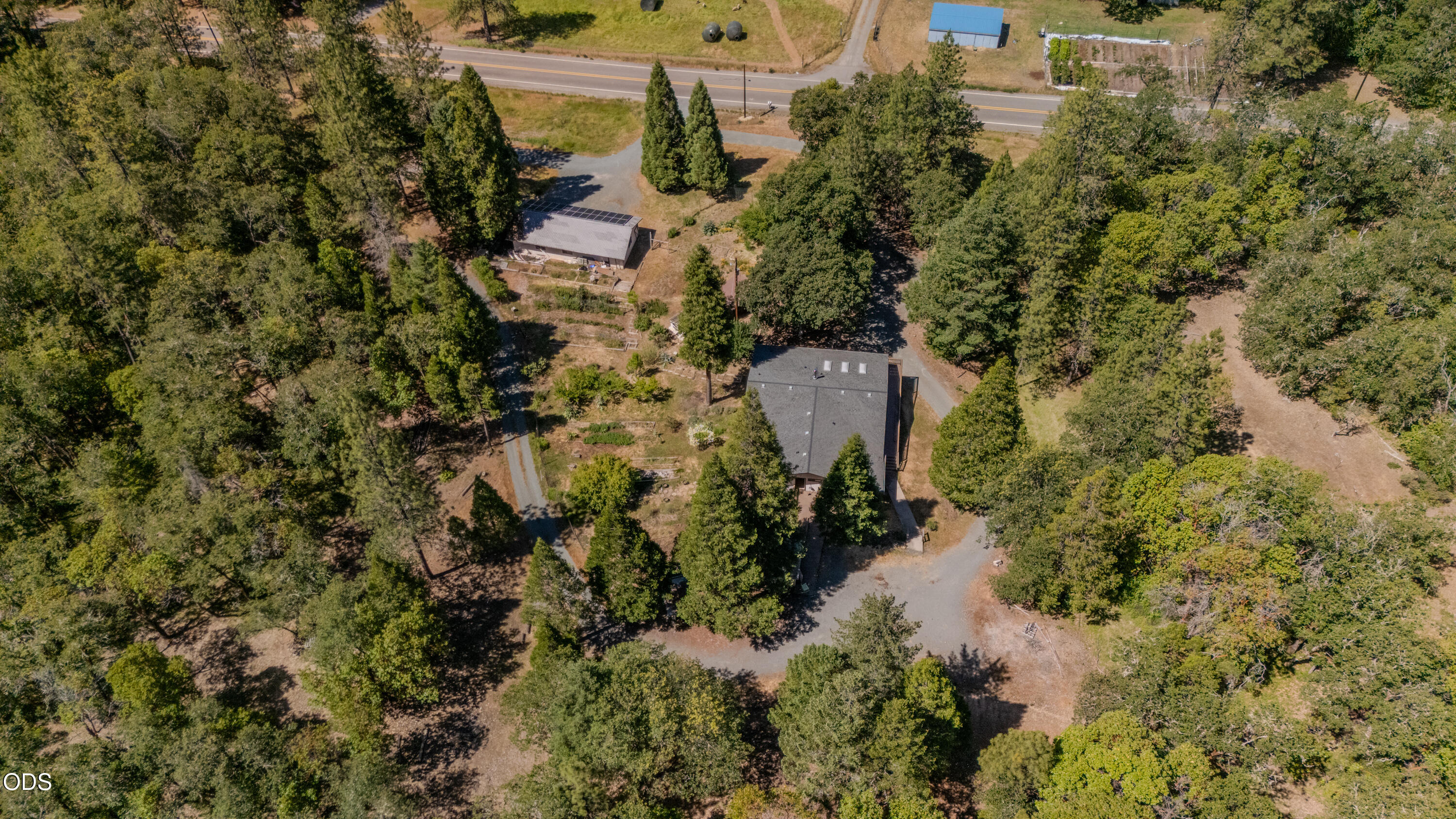 6900 Pleasant Creek Road Rogue River, OR 97537 - Photo 37 of 39