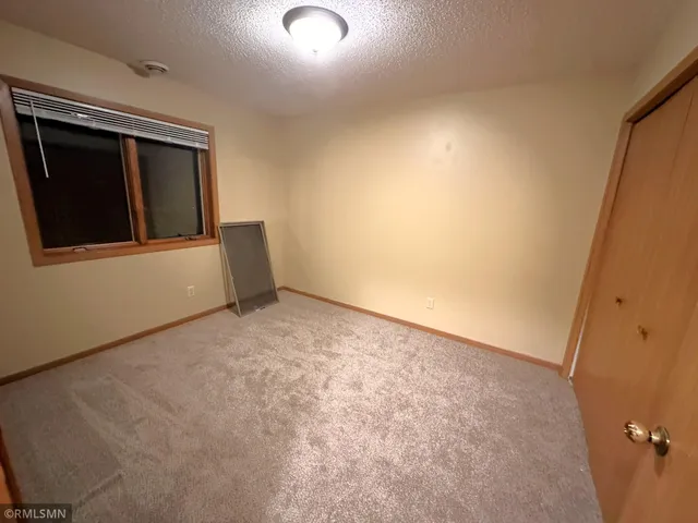 $1,250 | 831 Highview Drive, Unit C, New Richmond, WI 54017