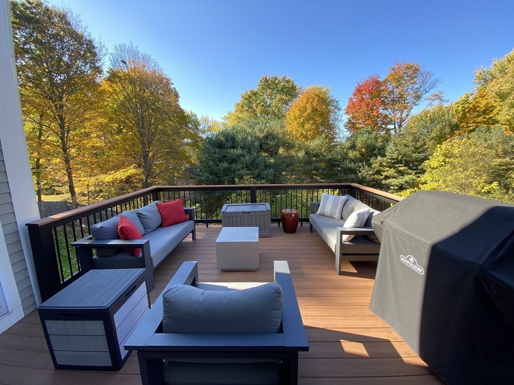 7 Grace Circle Natick, MA 01760 - Photo 19 of 42