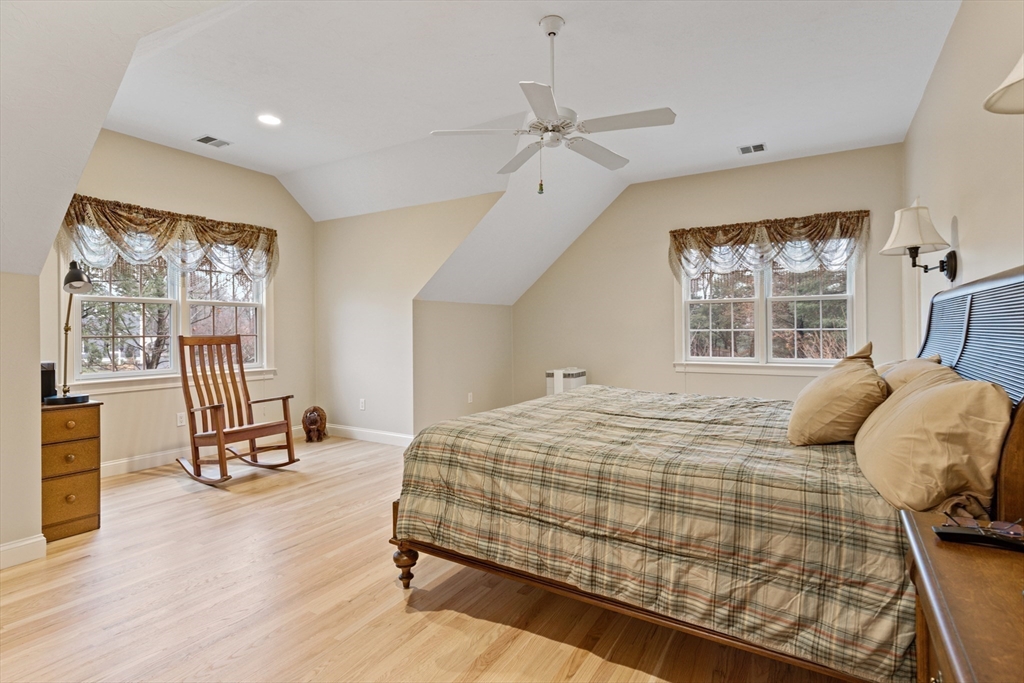 7 Grace Circle Natick, MA 01760 - Photo 24 of 42