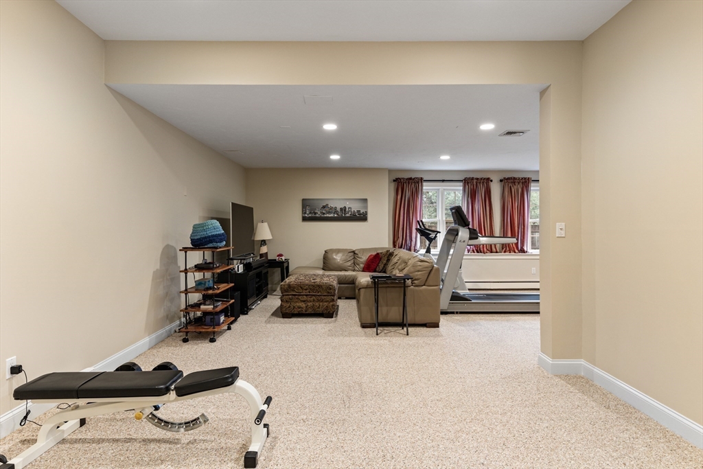 7 Grace Circle Natick, MA 01760 - Photo 37 of 42