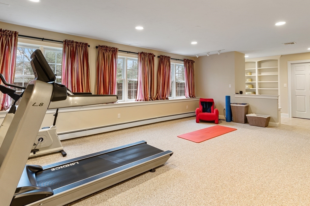 7 Grace Circle Natick, MA 01760 - Photo 38 of 42