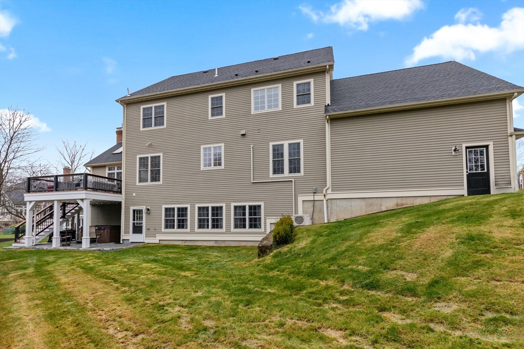 7 Grace Circle Natick, MA 01760 - Photo 5 of 42