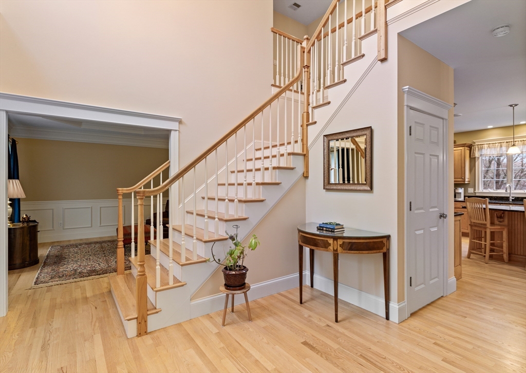 7 Grace Circle Natick, MA 01760 - Photo 6 of 42