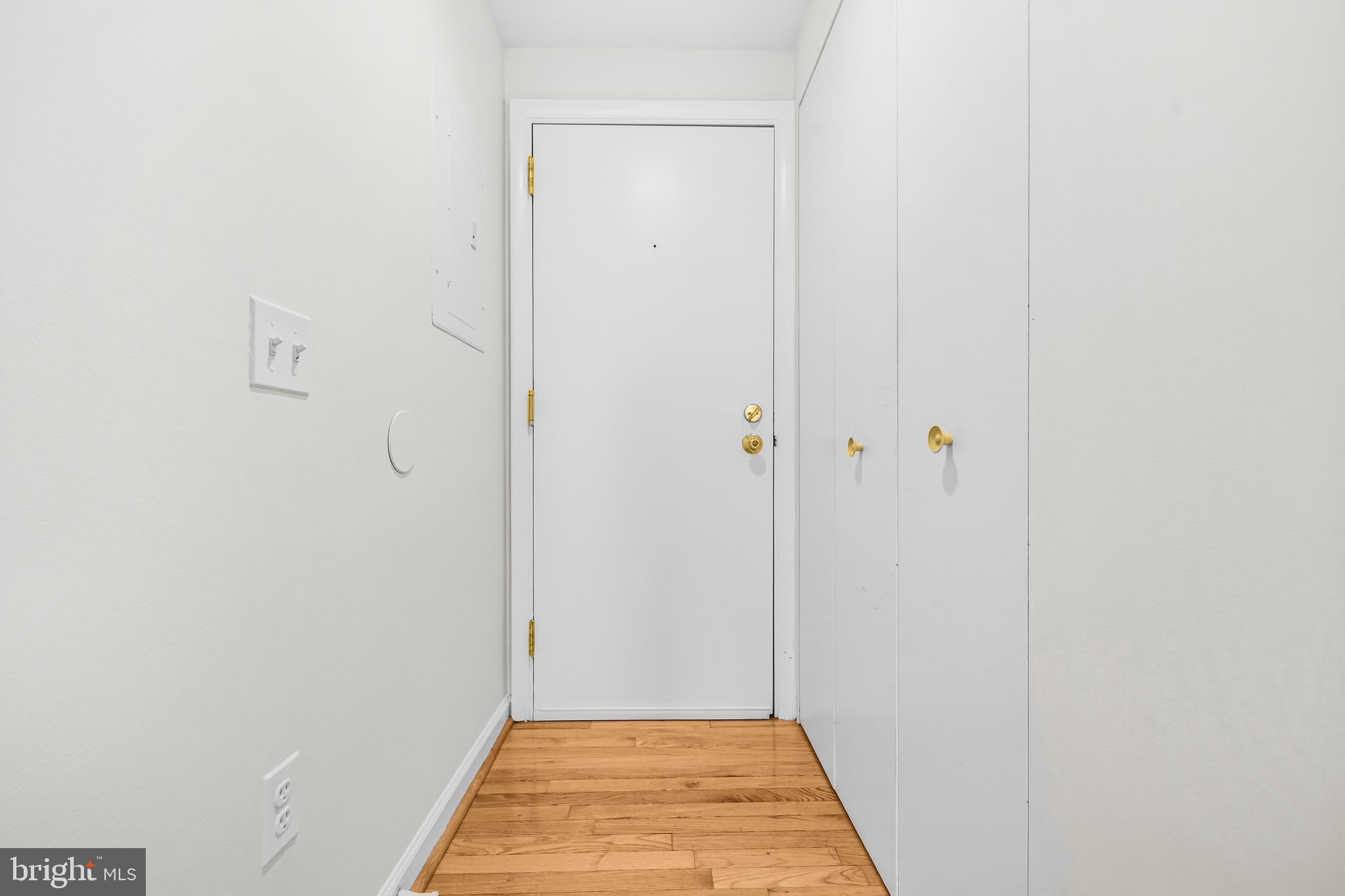 1763 Columbia Road Northwest, Unit 409 Washington, DC 20009 - Photo 4 of 20