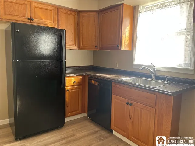 $159,500 | 471 Fairmount Avenue, Ellicott, NY 14701