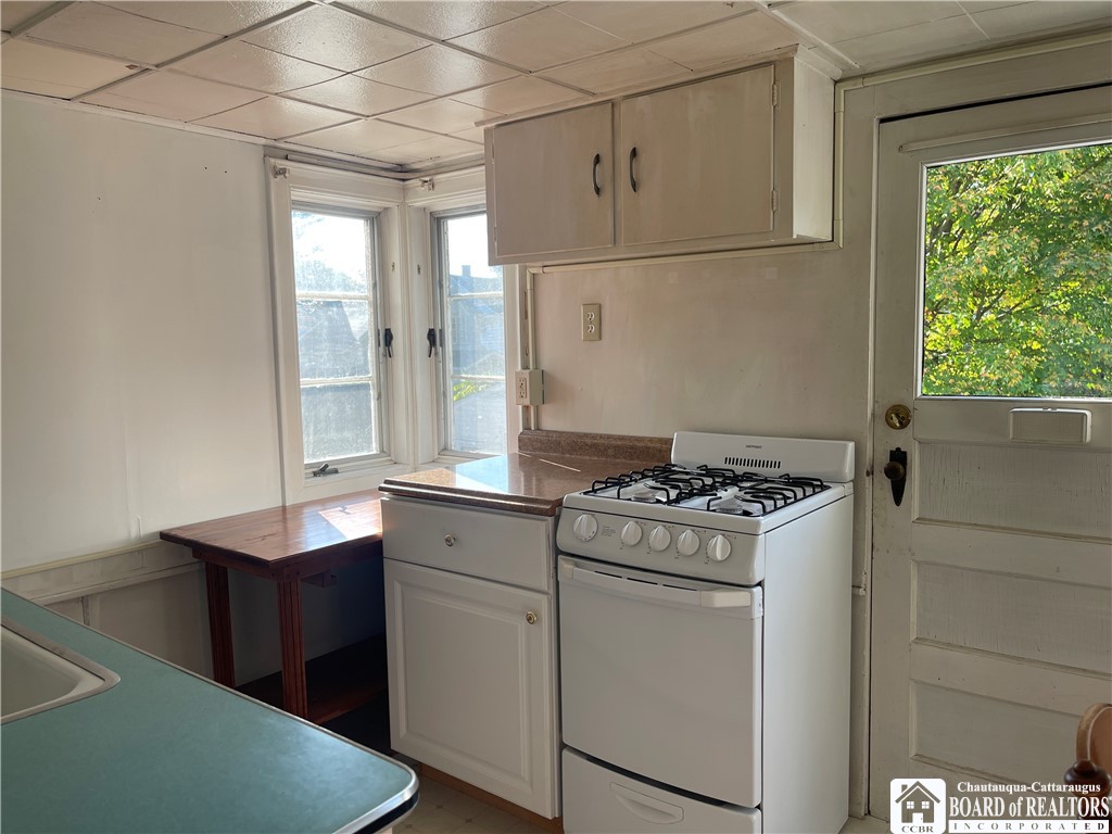 471 Fairmount Avenue Ellicott, NY 14701 - Photo 38 of 50 Second Floor Kitchen