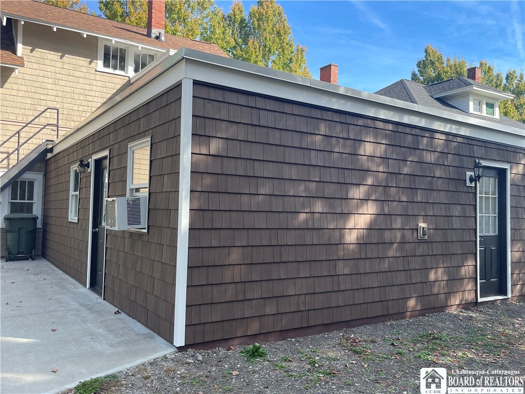 471 Fairmount Avenue Ellicott, NY 14701 - Photo 4 of 50