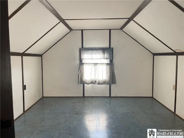 $159,500 | 471 Fairmount Avenue, Ellicott, NY 14701