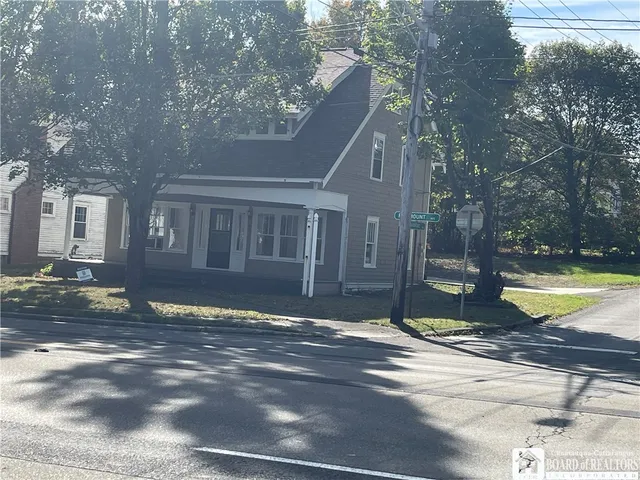 $159,500 | 471 Fairmount Avenue, Ellicott, NY 14701