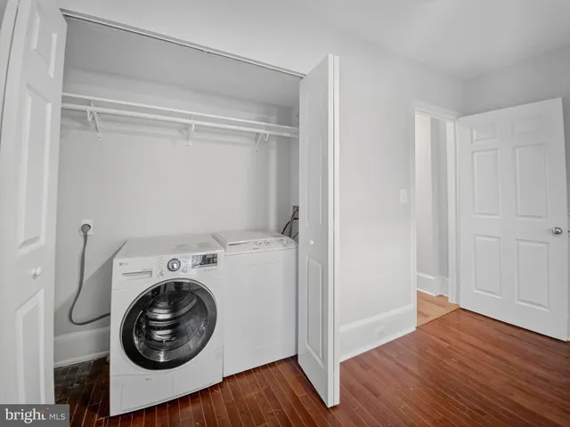 a view of washer and dryer in a utility room
