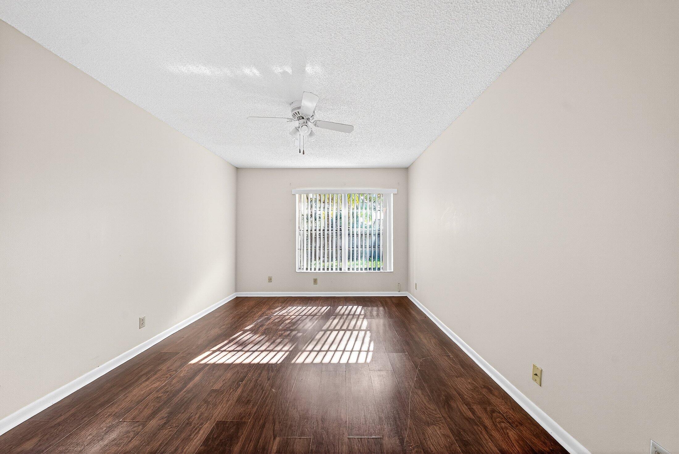 108 Pinewood Court Jupiter, FL 33458 - Photo 18 of 25 Guest