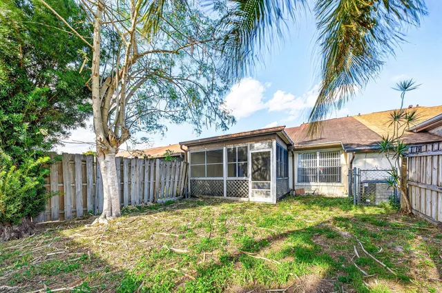 $2,200 | 108 Pinewood Court, Jupiter, FL 33458