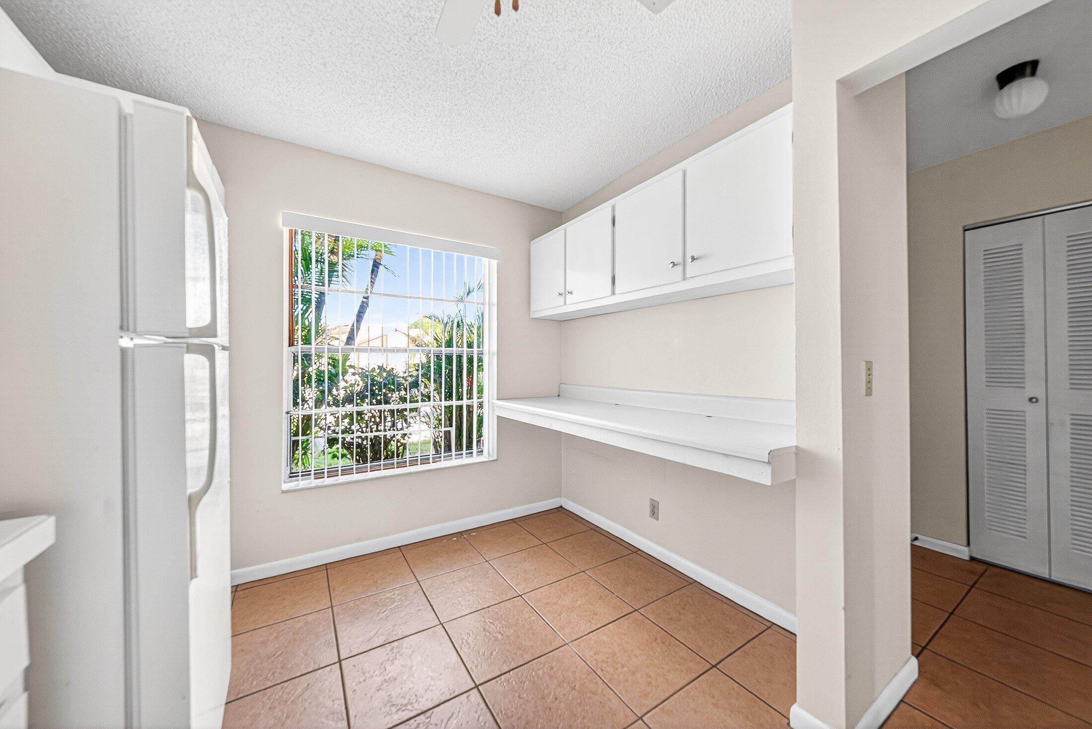 108 Pinewood Court Jupiter, FL 33458 - Photo 5 of 25 Breakfast