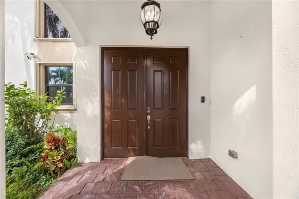 $6,000 | 3461 Southeast 1st Street, Homestead, FL 33033