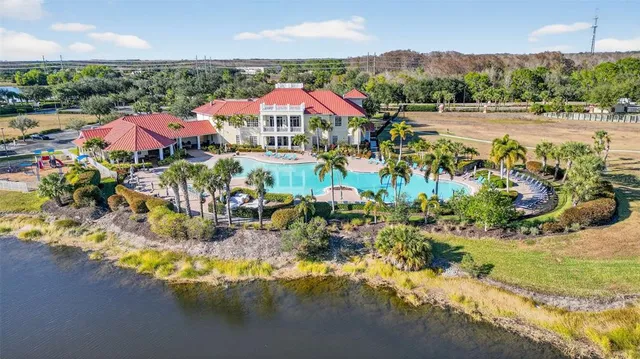 $369,900 | 17364 Walnut Run Drive, Alva, FL 33920