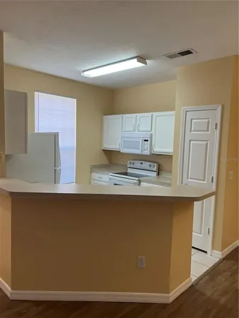 $203,000 | 9093 Lee Vista Boulevard, Unit 903, Orlando, FL 32829