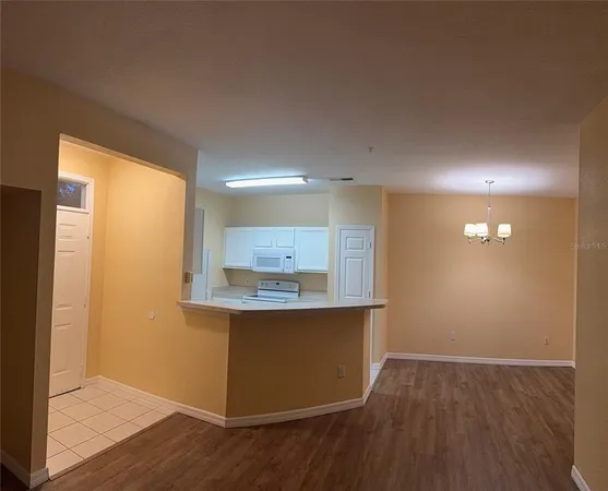 $203,000 | 9093 Lee Vista Boulevard, Unit 903, Orlando, FL 32829