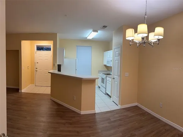 $203,000 | 9093 Lee Vista Boulevard, Unit 903, Orlando, FL 32829