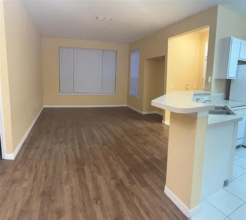 $203,000 | 9093 Lee Vista Boulevard, Unit 903, Orlando, FL 32829