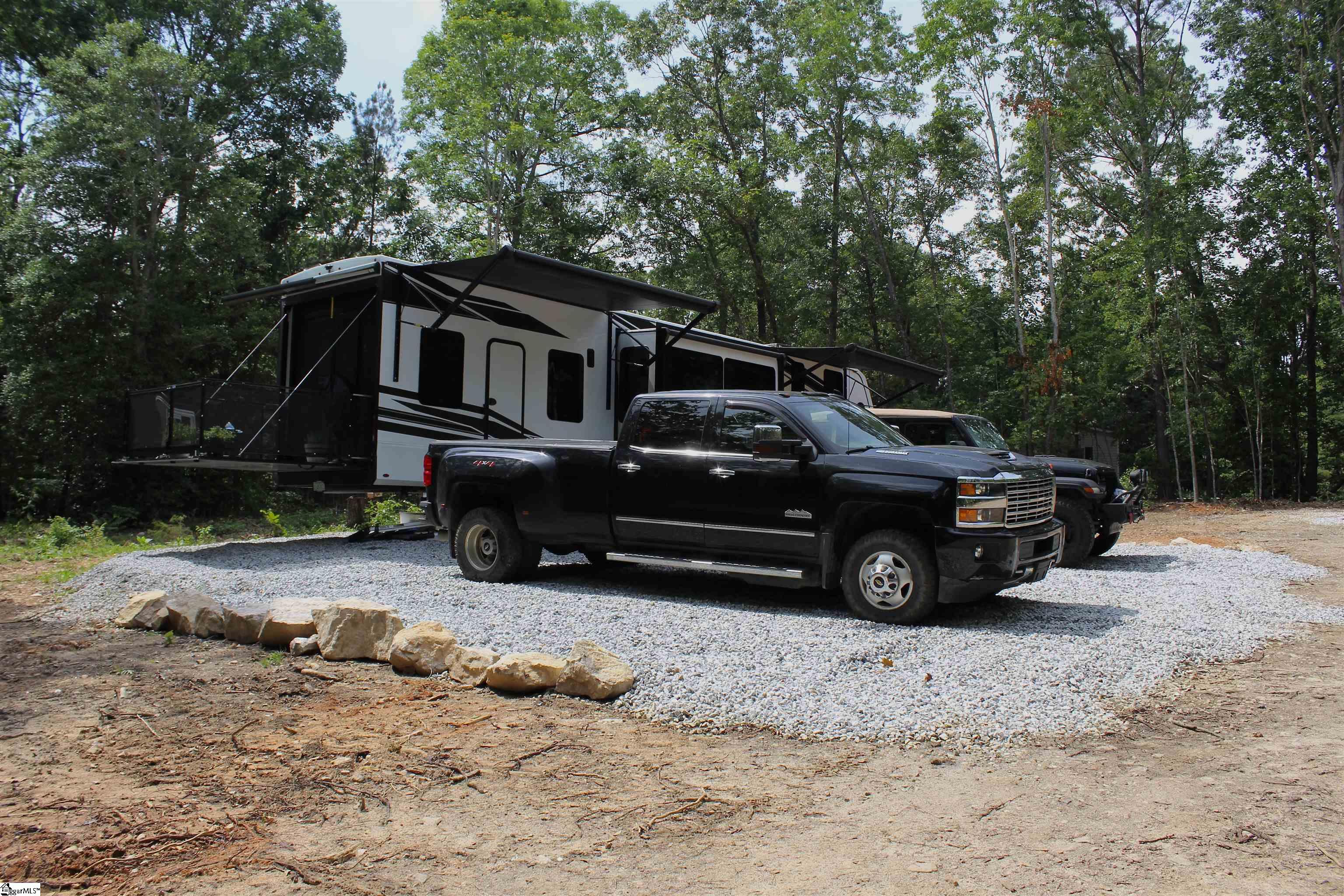147 State Rd S-42-9983 Woodruff, SC 29388 - Photo 3 of 20