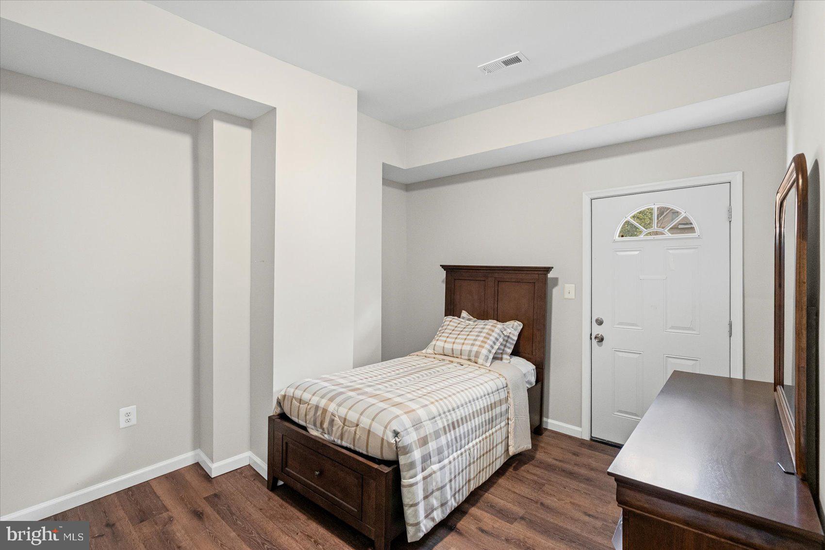 2101 Elsinore Avenue Baltimore, MD 21216 - Photo 20 of 35