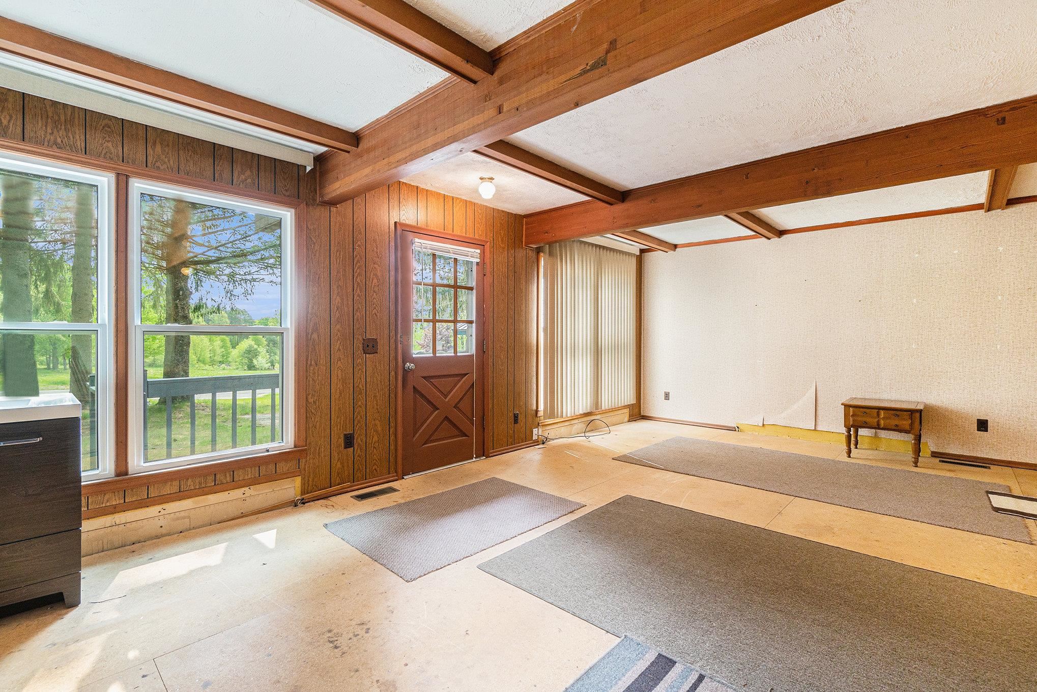 1100 South 29 Road Cadillac, MI 49601 - Photo 4 of 33 Gallery Image 4