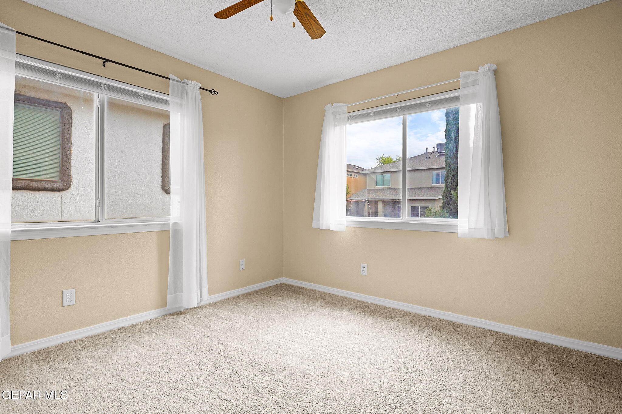 6324 Casper Ridge Drive El Paso, TX 79912 - Photo 28 of 47 27-web-or-mls-DSC02889