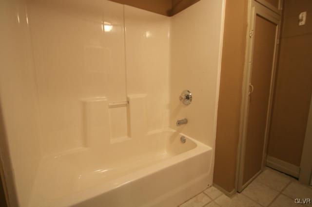 1434 Spring Street Bethlehem, PA 18018 - Photo 25 of 28 Gallery Image 25